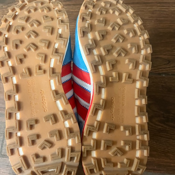 Adidas red blue sneakers men’s 8 - Picture 5 of 5